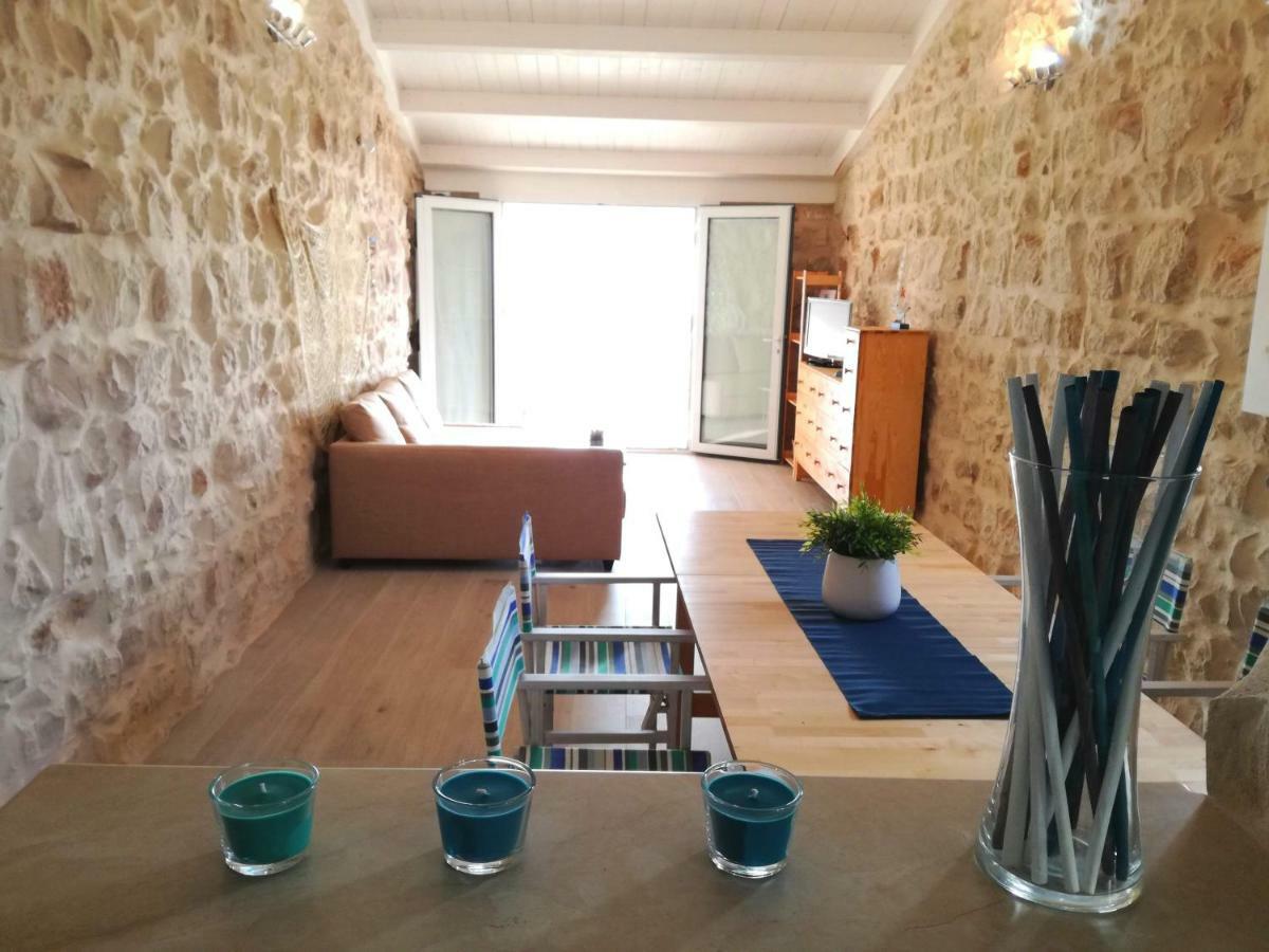 La Veranda Di Giada Шикли Экстерьер фото